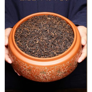YunNan TeJi Glutinous rice arom GongTing Pu 'er tea Golden bud Pu-erh tea